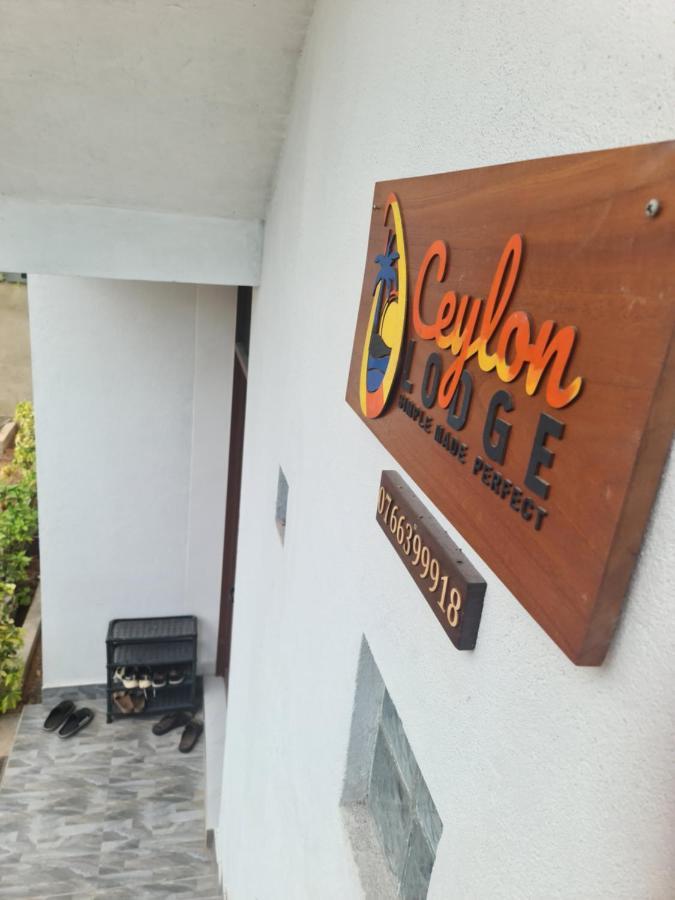 Ceylon Lodge - Airport Transit Hostel Negombo Eksteriør billede